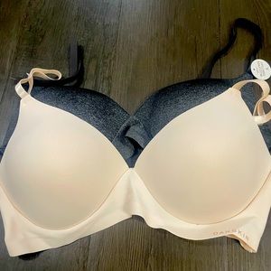 NWT Danskin Intimates wire free padded adjustable bra set | 36 C | Grey Cream
